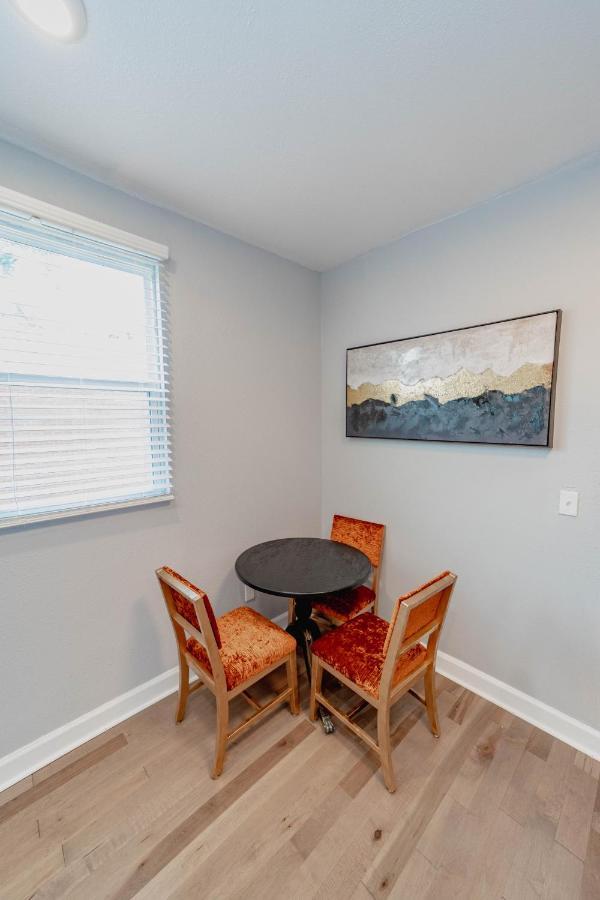Comfortable King Suite Zen Space Hattiesburg Extérieur photo